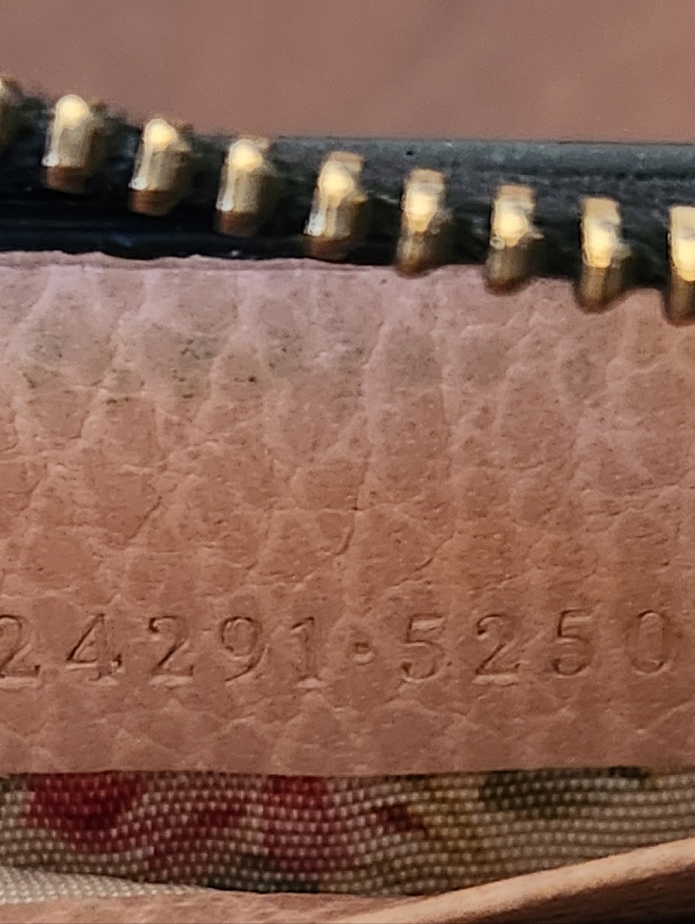 Gucci Marmont Bow Black Leather Zipper Around Wallet - Picture 8 of 9